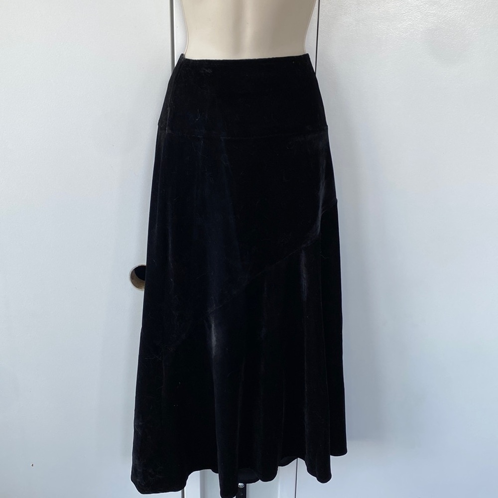 Extravagant Black Velour skirt